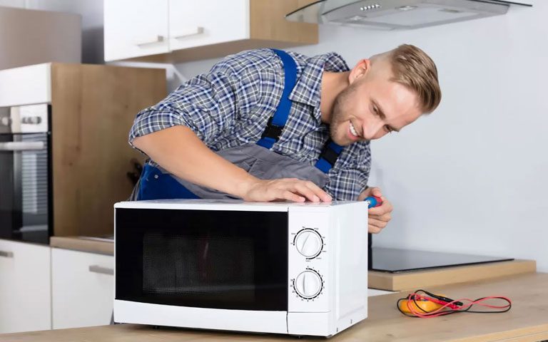دلایل داغ شدن بدنه خارجی مایکروفر