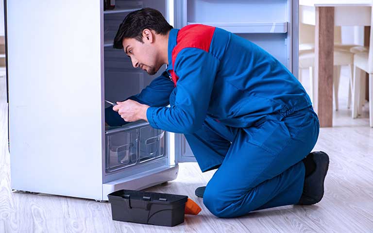 رفع گرفتگی لوله فاضلاب یخچال