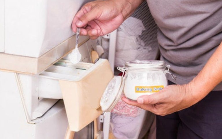 جرم گیری ماشین لباسشویی با سرکه و جوش شیرین