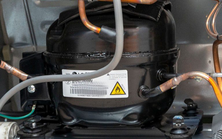 داغ شدن لاستیک دور درب یخچال به دلیل خرابی موتور