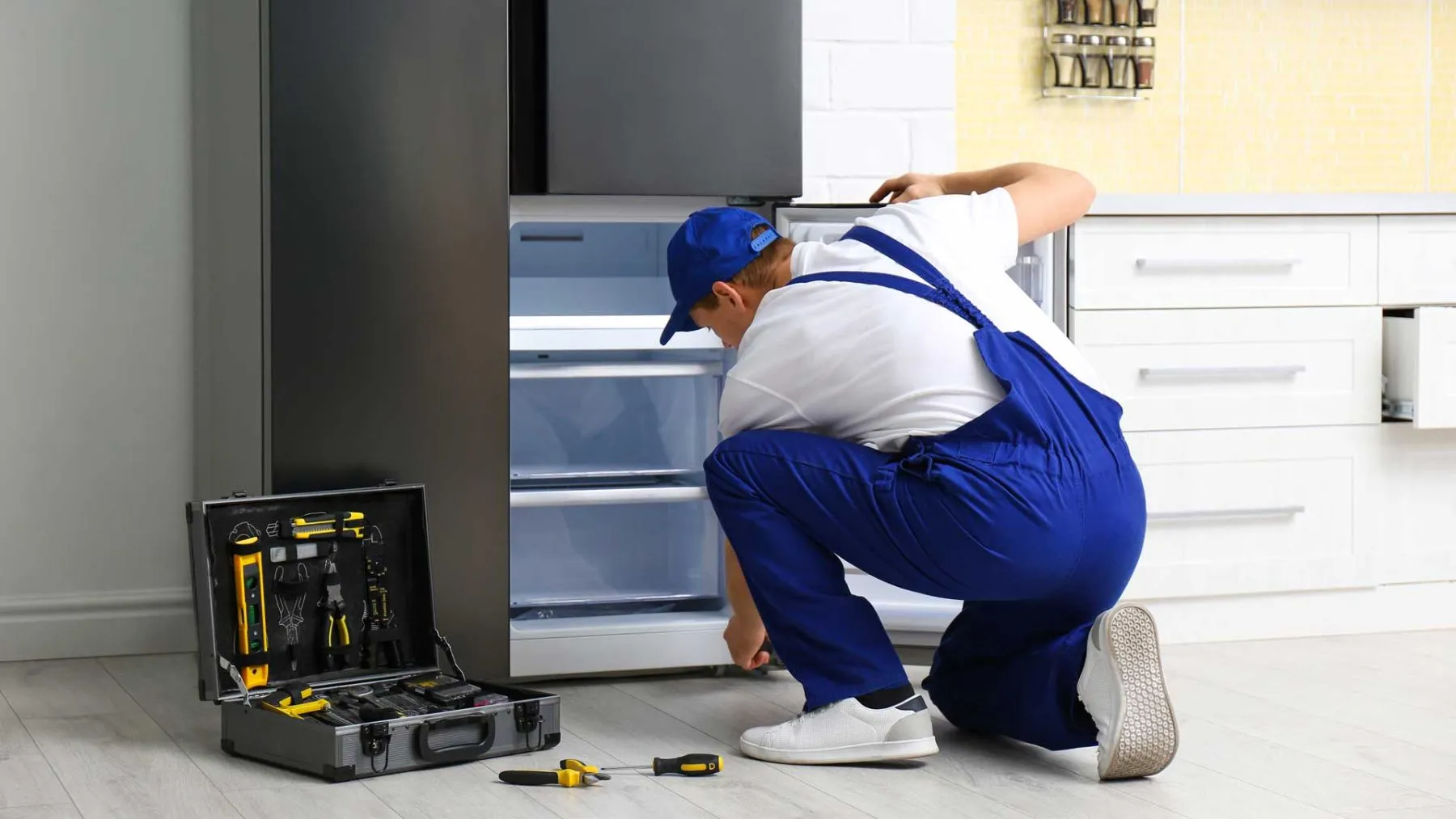 fridge-repair تعمیر یخچال فریزر سامسونگ در تهران